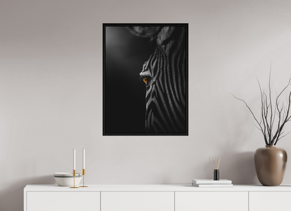 60 x 80 cm, Floater Frame Wild Gaze